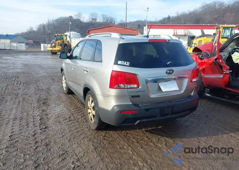 2013 Kia Sorento Lx from USA, damaged, VIN 5XYKT3A68DG380595